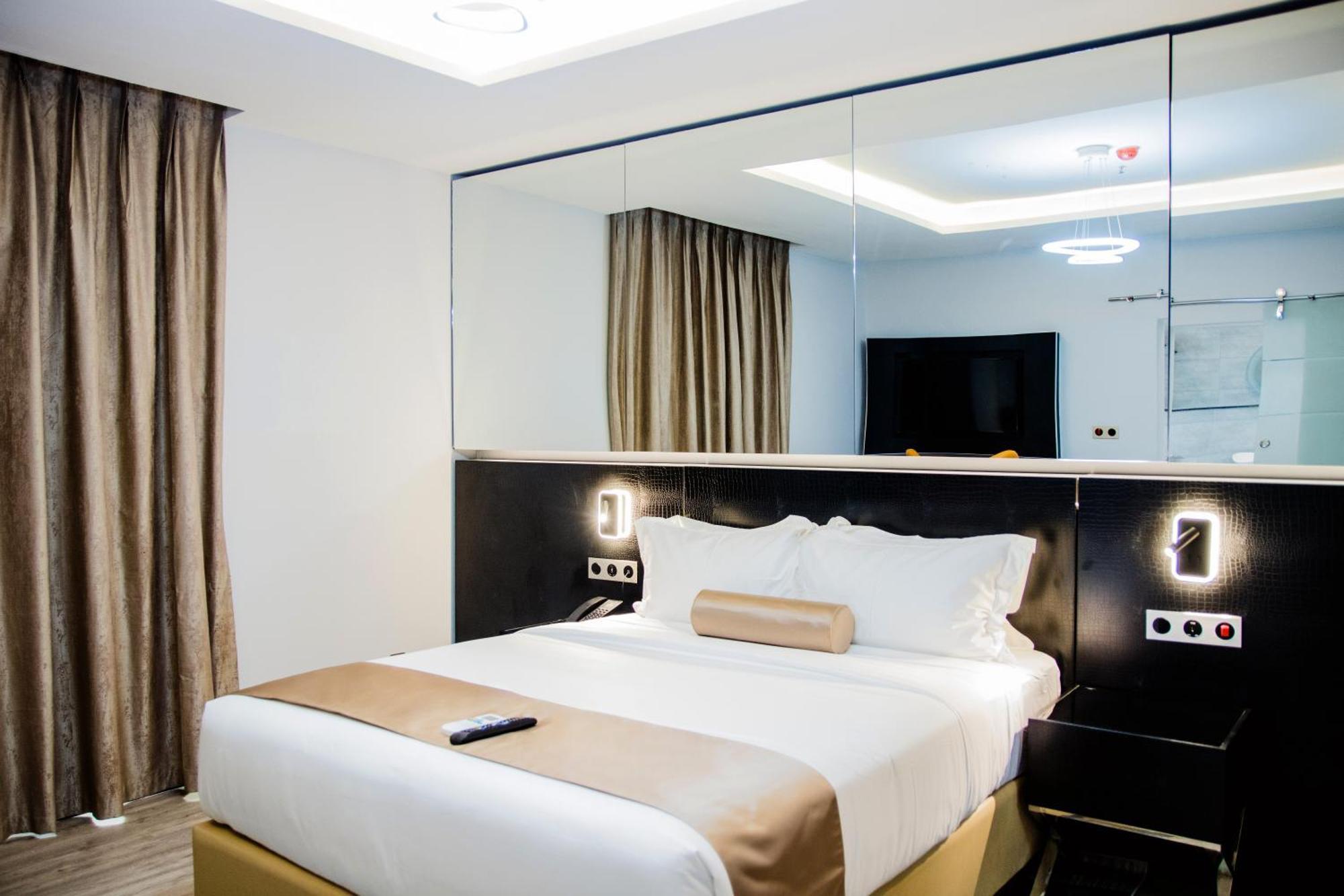 אבוג'ה Estrella Boutique Hotel מראה חיצוני תמונה