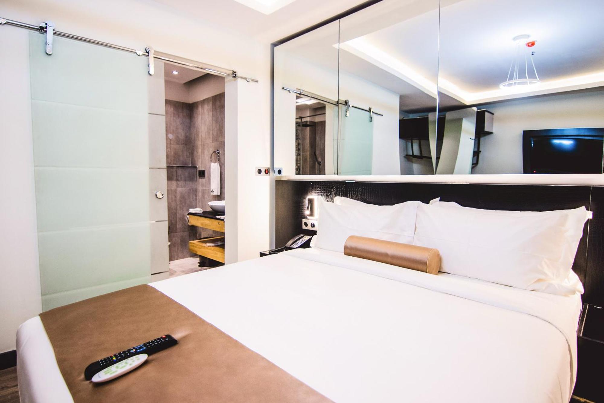 אבוג'ה Estrella Boutique Hotel מראה חיצוני תמונה