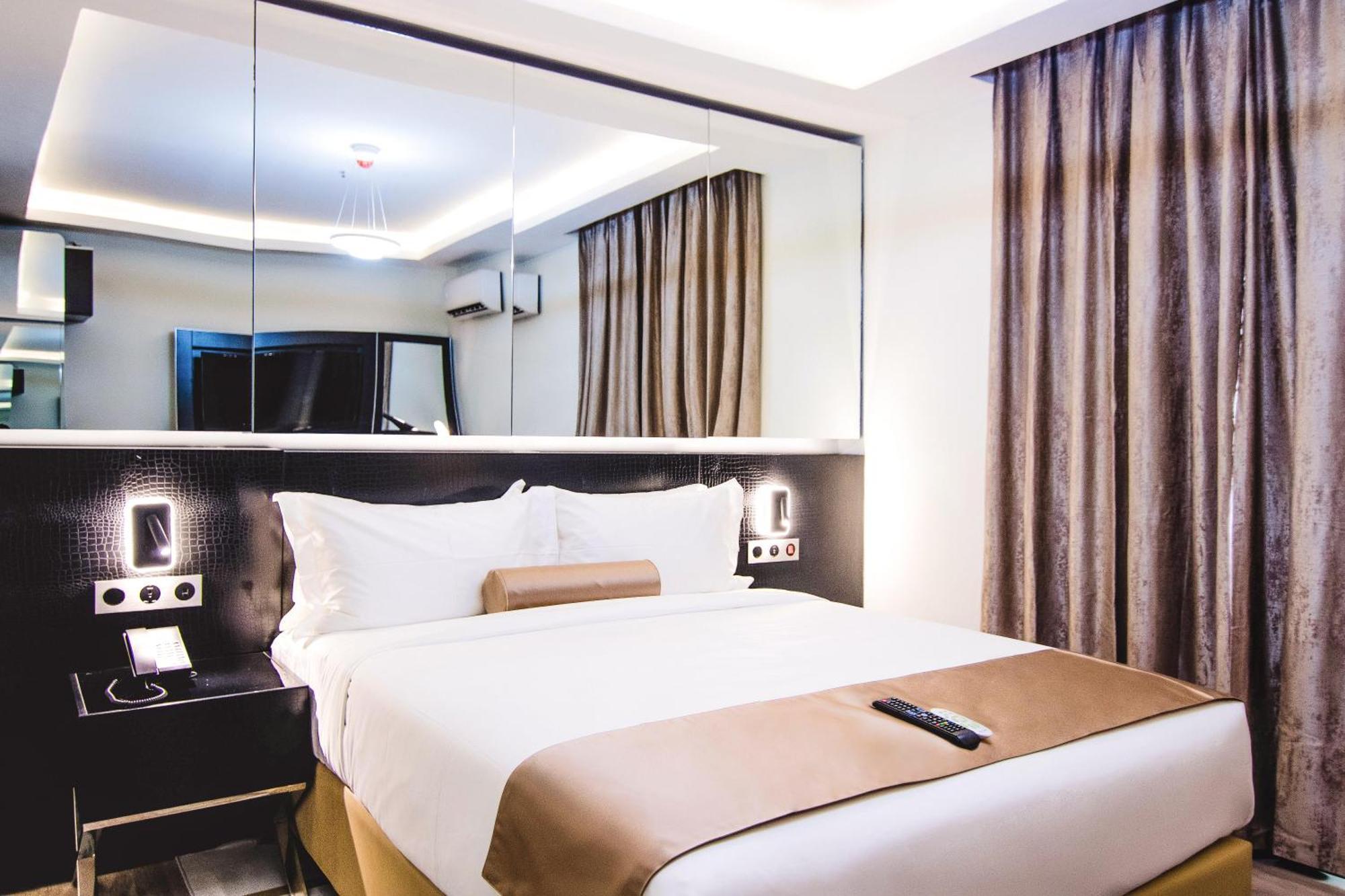 אבוג'ה Estrella Boutique Hotel מראה חיצוני תמונה